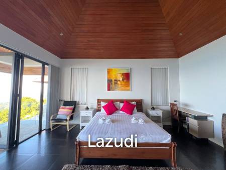 A Luxury 8-Bedroom Residence with Panoramic Sea Views in Bang Por