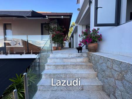 A Luxury 8-Bedroom Residence with Panoramic Sea Views in Bang Por
