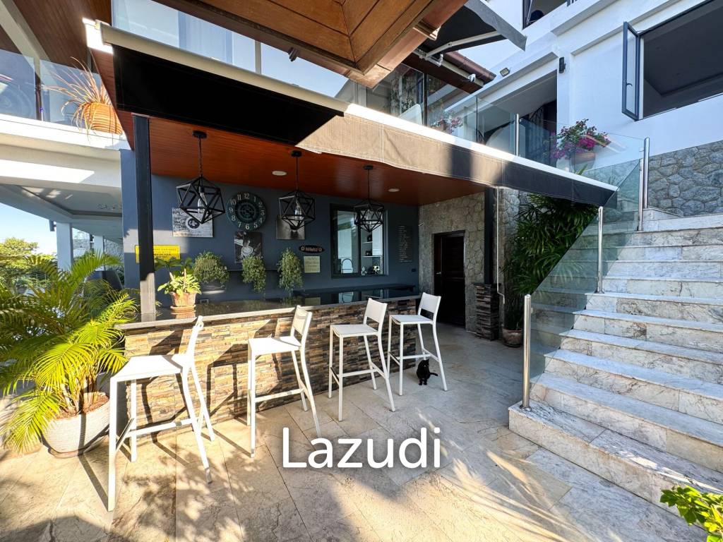 A Luxury 8-Bedroom Residence with Panoramic Sea Views in Bang Por