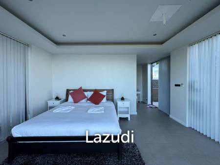 A Luxury 8-Bedroom Residence with Panoramic Sea Views in Bang Por