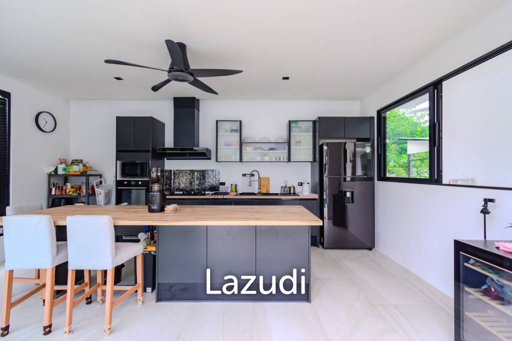 Luxurious Modern 4 Bed Pool Villa  in Hin Lek Fai