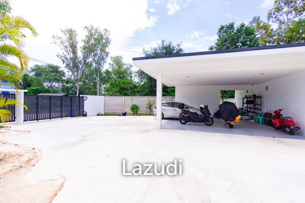 Luxurious Modern 4 Bed Pool Villa  in Hin Lek Fai