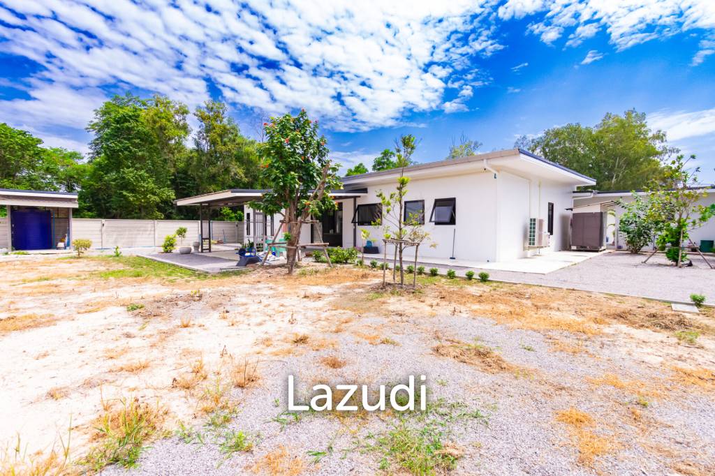 Luxurious Modern 4 Bed Pool Villa  in Hin Lek Fai