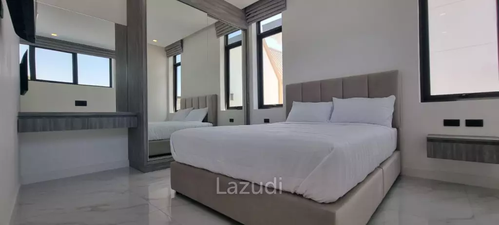 4 Bed 5 Bath 336 SQ.M. Layan Residennce Pattaya