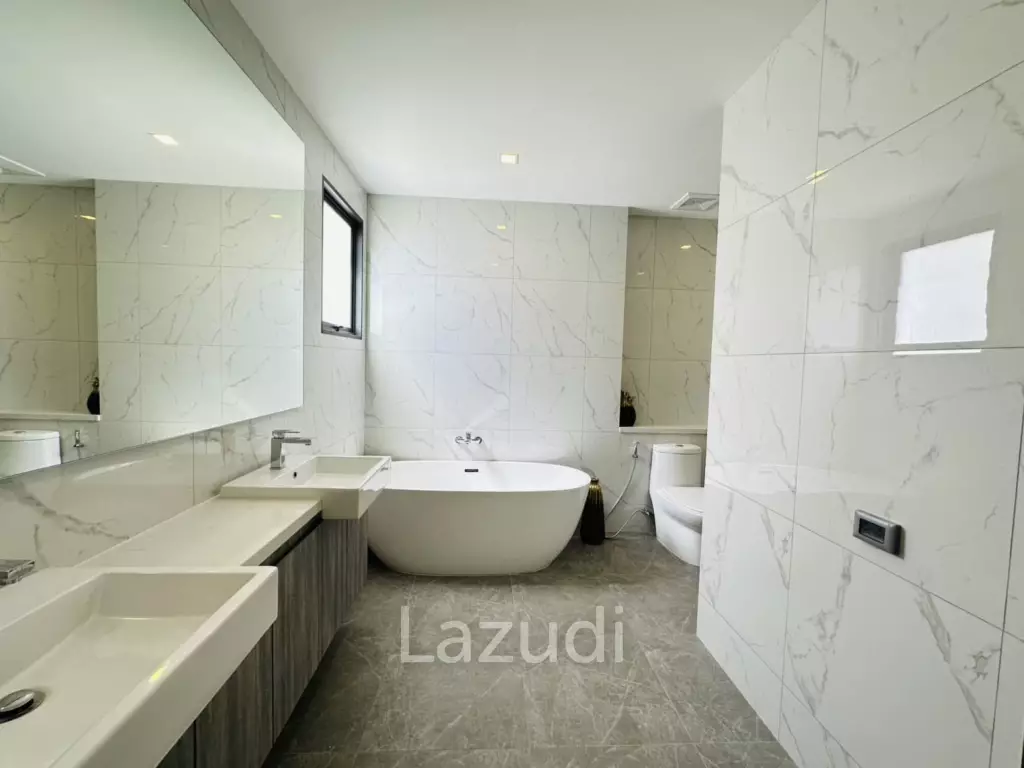 4 Bed 5 Bath 336 SQ.M. Layan Residennce Pattaya