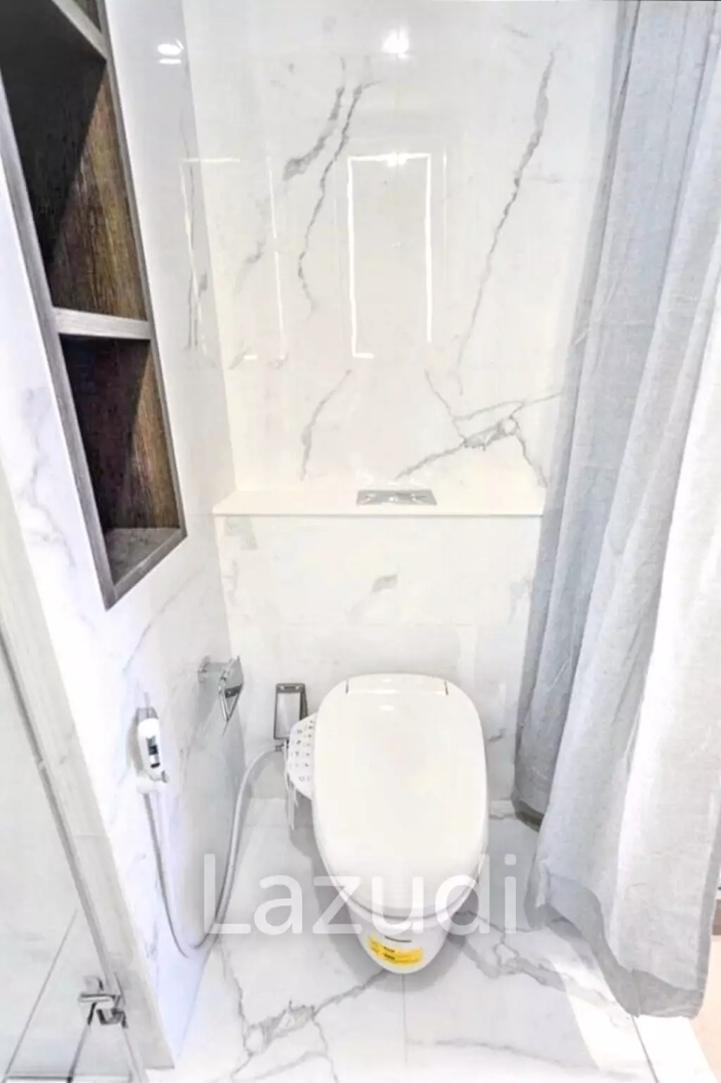 1 Bed 1 Bath 35 SQ.M Siamese Exclusive Queens
