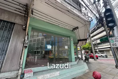 Prime Retail Space in Thung Wat Don Sathon Bangkok