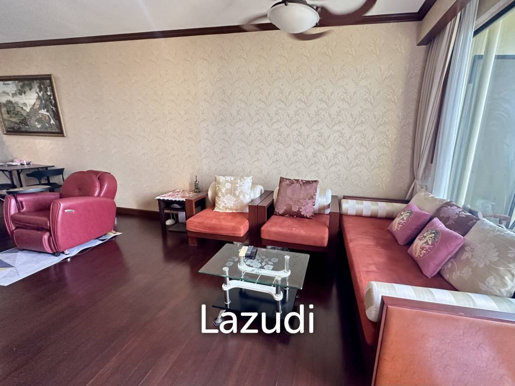 1 bed 1 bath 64 sqm. at Baan Chaopraya Condo