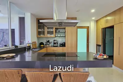 3-Bedroom Penthouse with Mountain View in Kamala
