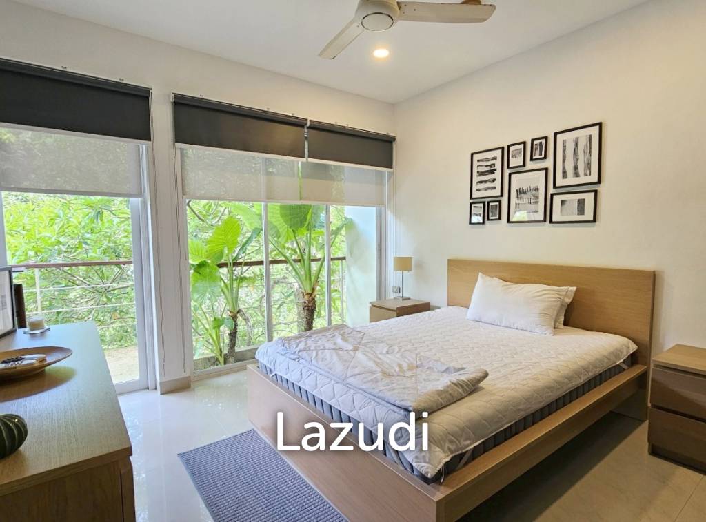 3-Bedroom Penthouse with Mountain View in Kamala