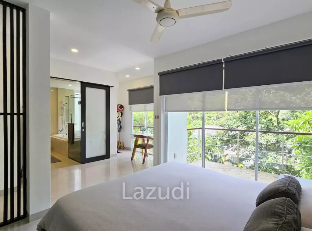 3-Bedroom Penthouse with Mountain View in Kamala