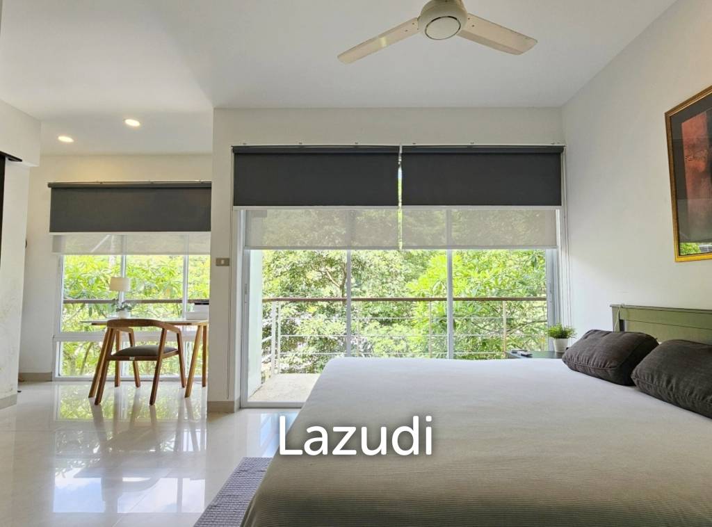 3-Bedroom Penthouse with Mountain View in Kamala