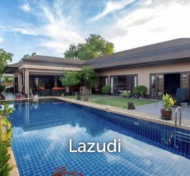 AVENUE 88 : renovated 3 bed pool villa