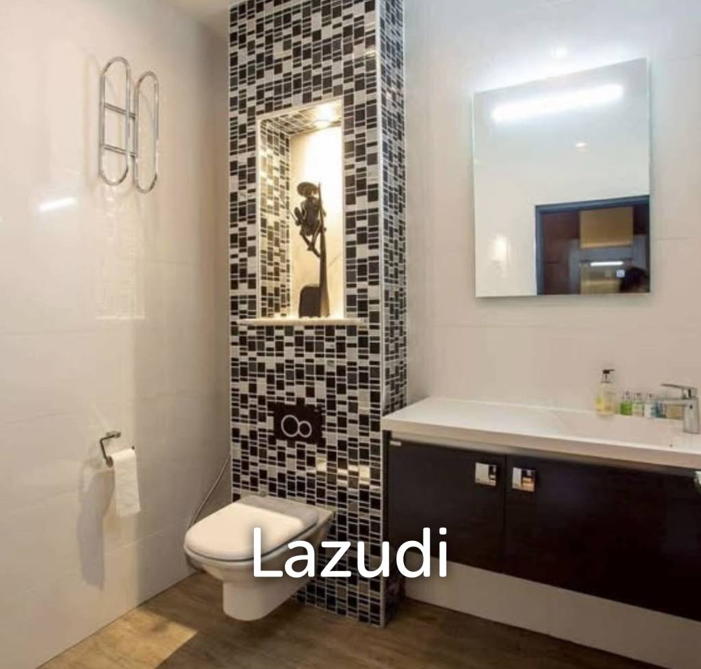 AVENUE 88 : renovated 3 bed pool villa