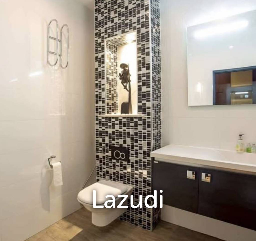 AVENUE 88 : renovated 3 bed pool villa