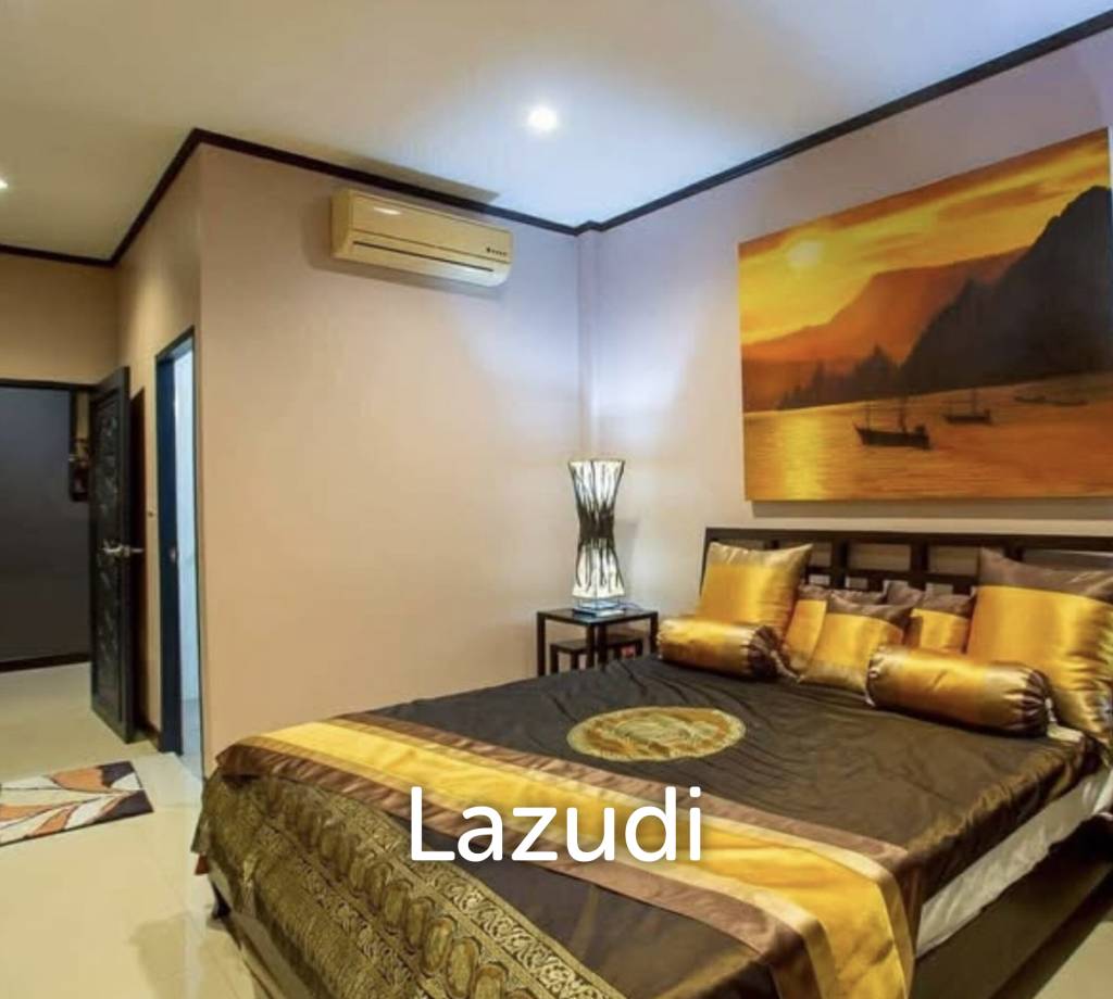 AVENUE 88 : renovated 3 bed pool villa