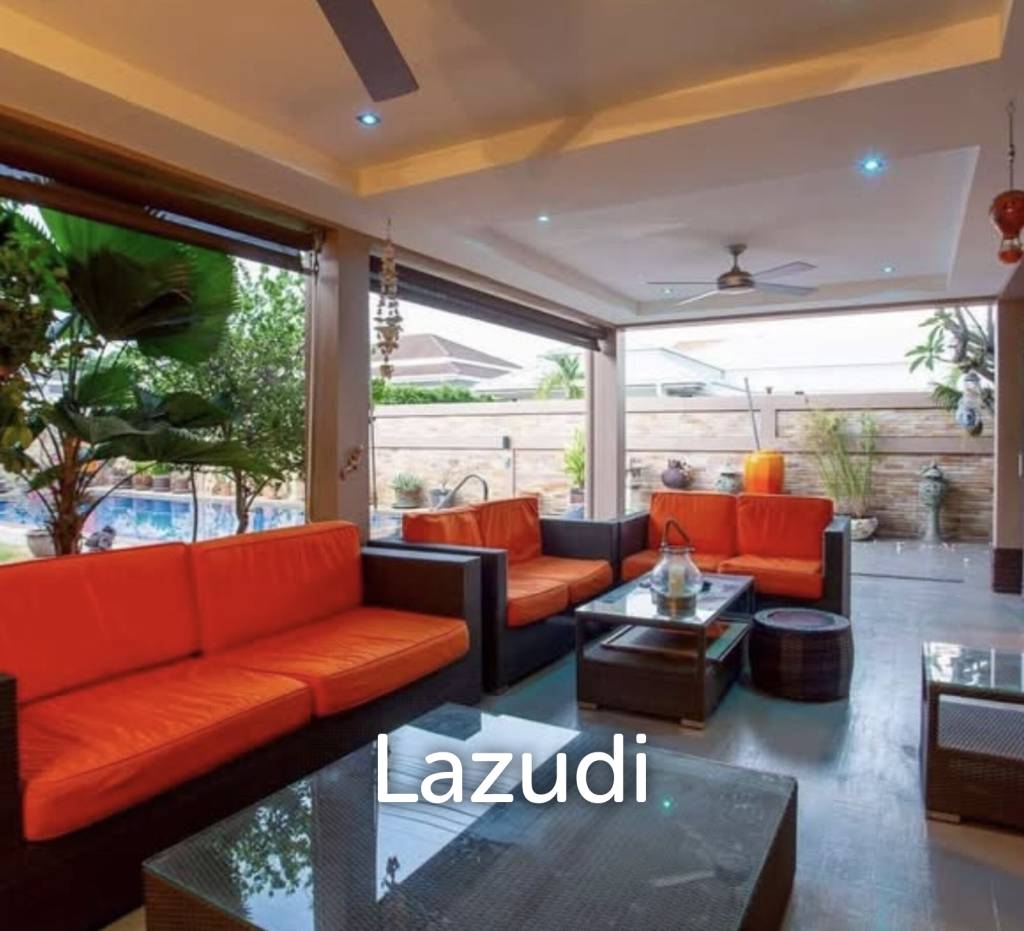 AVENUE 88 : renovated 3 bed pool villa