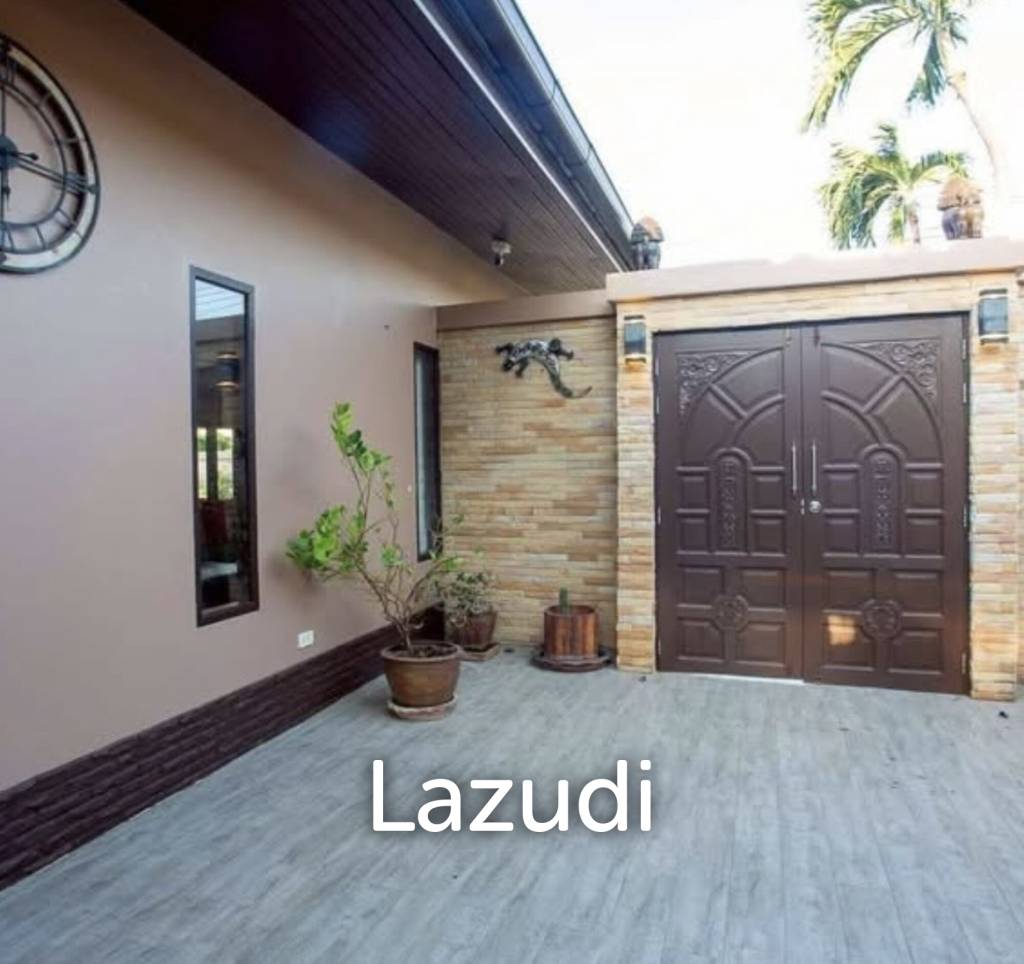 AVENUE 88 : renovated 3 bed pool villa