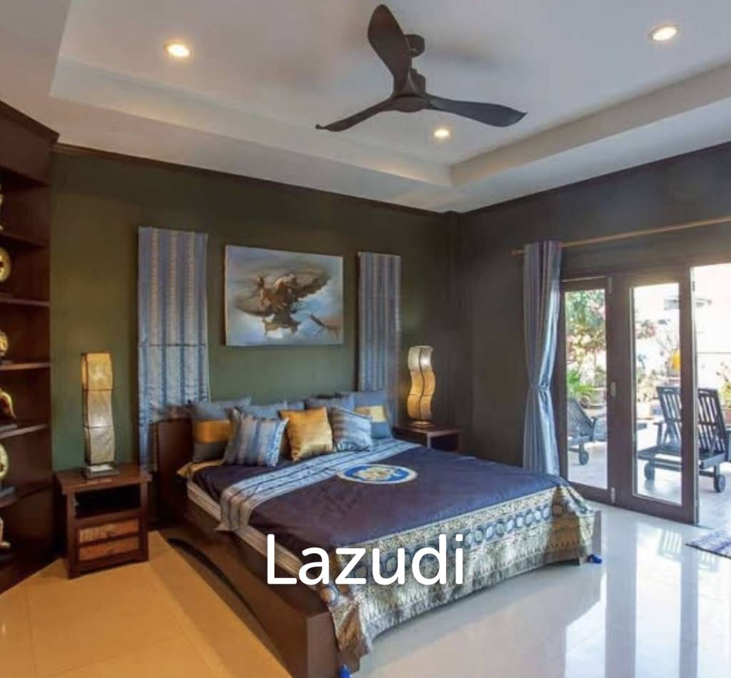 AVENUE 88 : renovated 3 bed pool villa