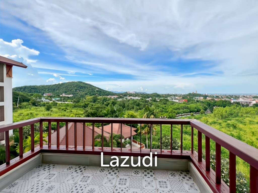 Blue Mountain : Spacious 2-Bedroom Condo with Scenic Views in Hua Hin