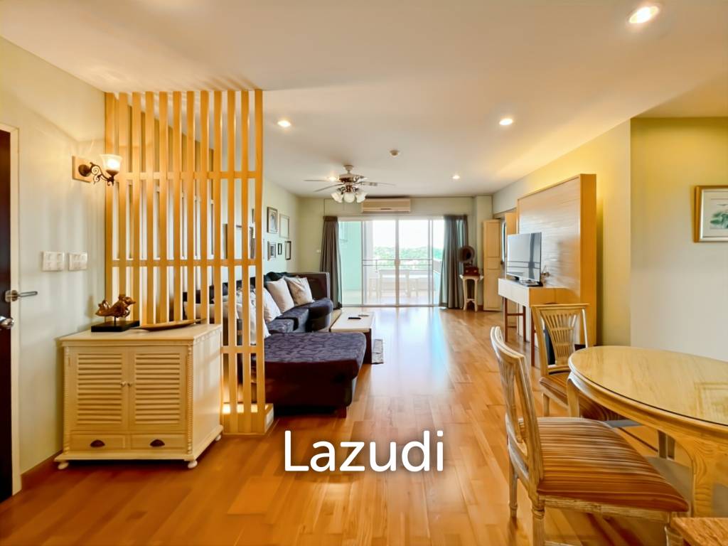 Blue Mountain : Spacious 2-Bedroom Condo with Scenic Views in Hua Hin