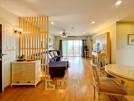 คอนโด 2 ห้องนอน ขนาด 115 ตร.ม. ที่ Blue Mountain พร้อมเฟอร์นิเจอร์ครบ