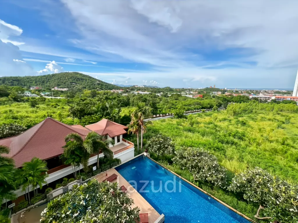 Blue Mountain : Spacious 2-Bedroom Condo with Scenic Views in Hua Hin