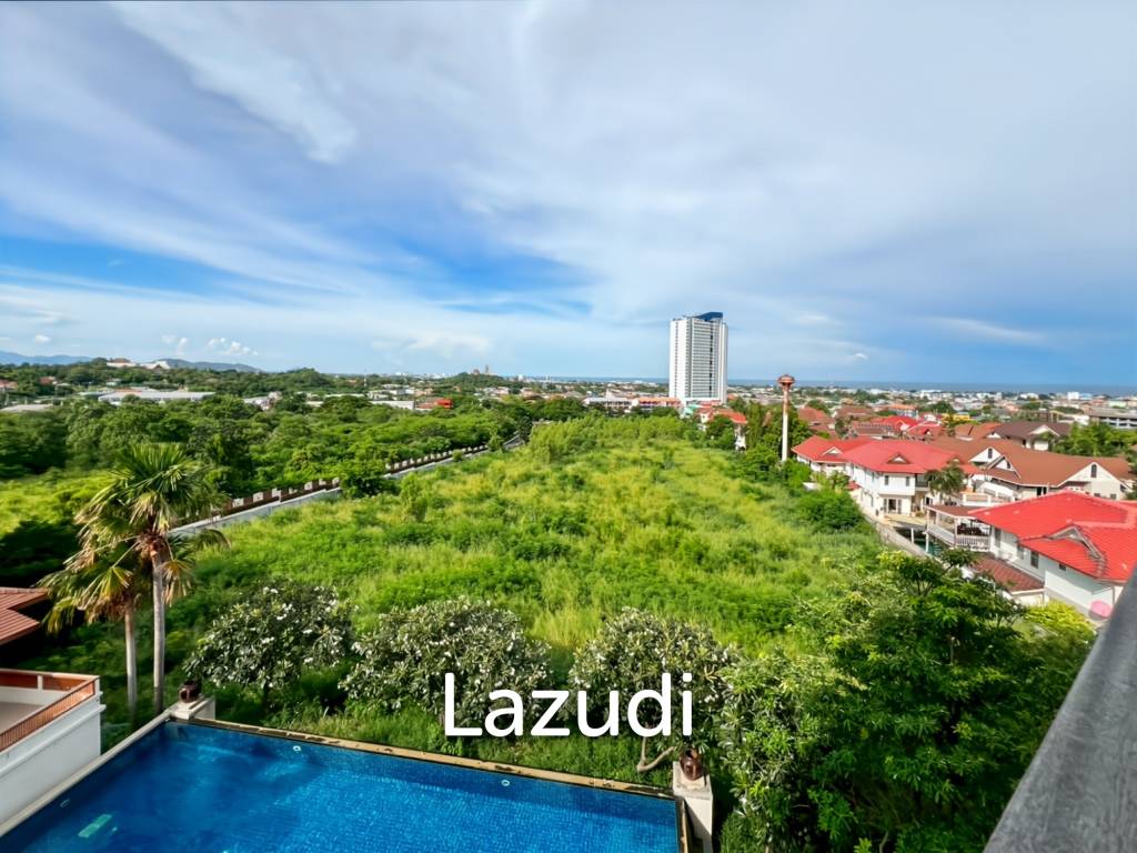Blue Mountain : Spacious 2-Bedroom Condo with Scenic Views in Hua Hin