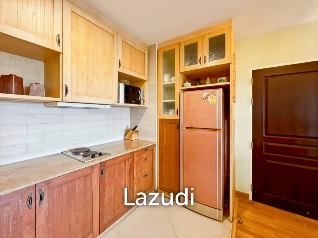 Blue Mountain : Spacious 2-Bedroom Condo with Scenic Views in Hua Hin