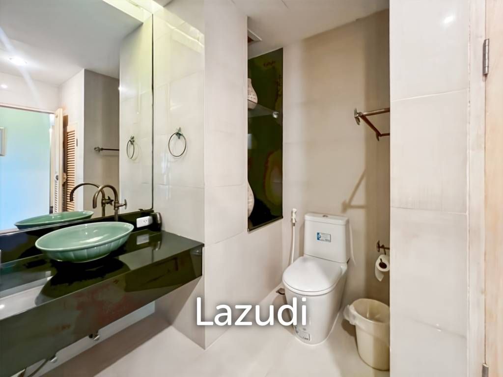 Blue Mountain : Spacious 2-Bedroom Condo with Scenic Views in Hua Hin