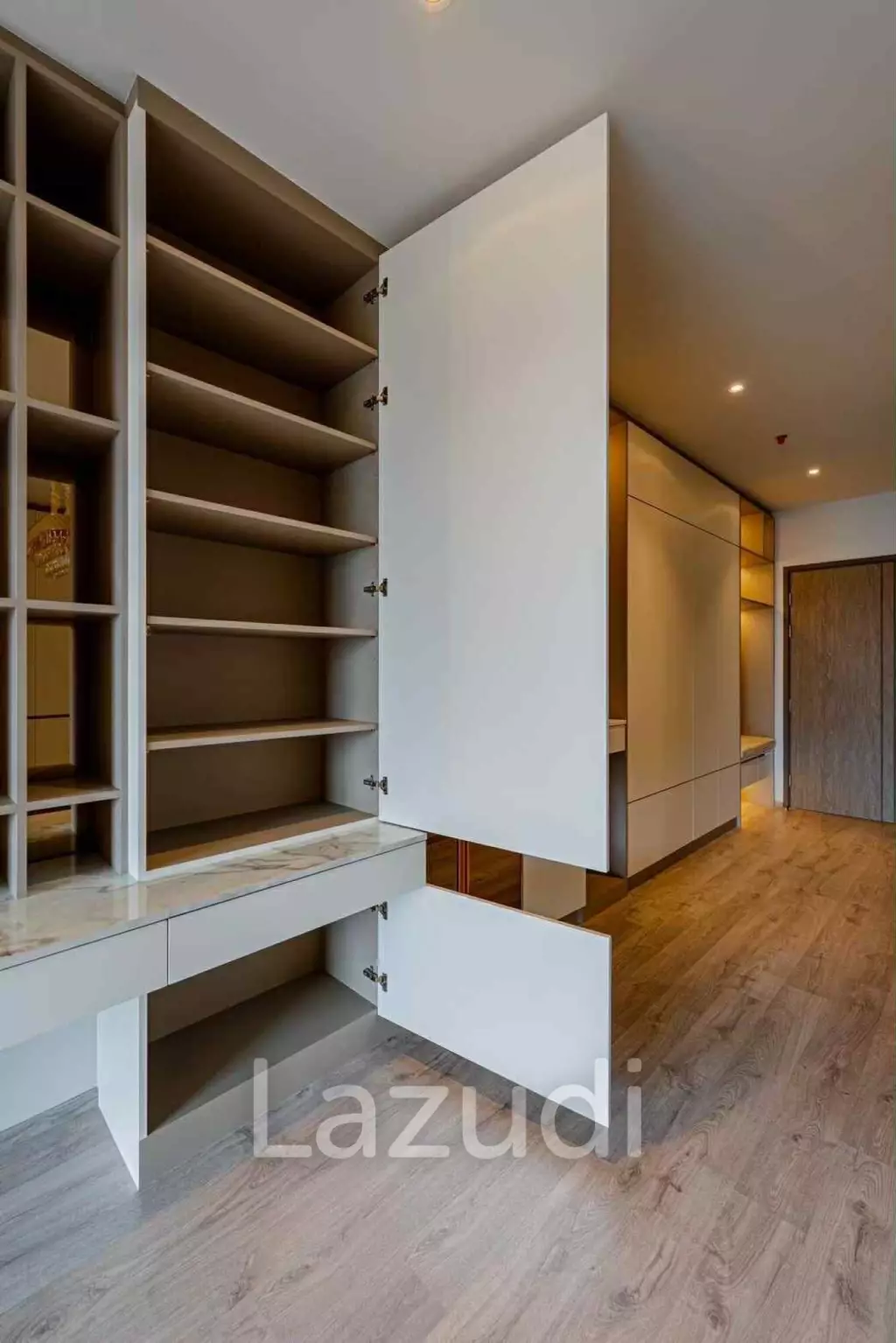 2 Bed 2 Bath 85 SQ.M RHYTHM Ekkamai Estate