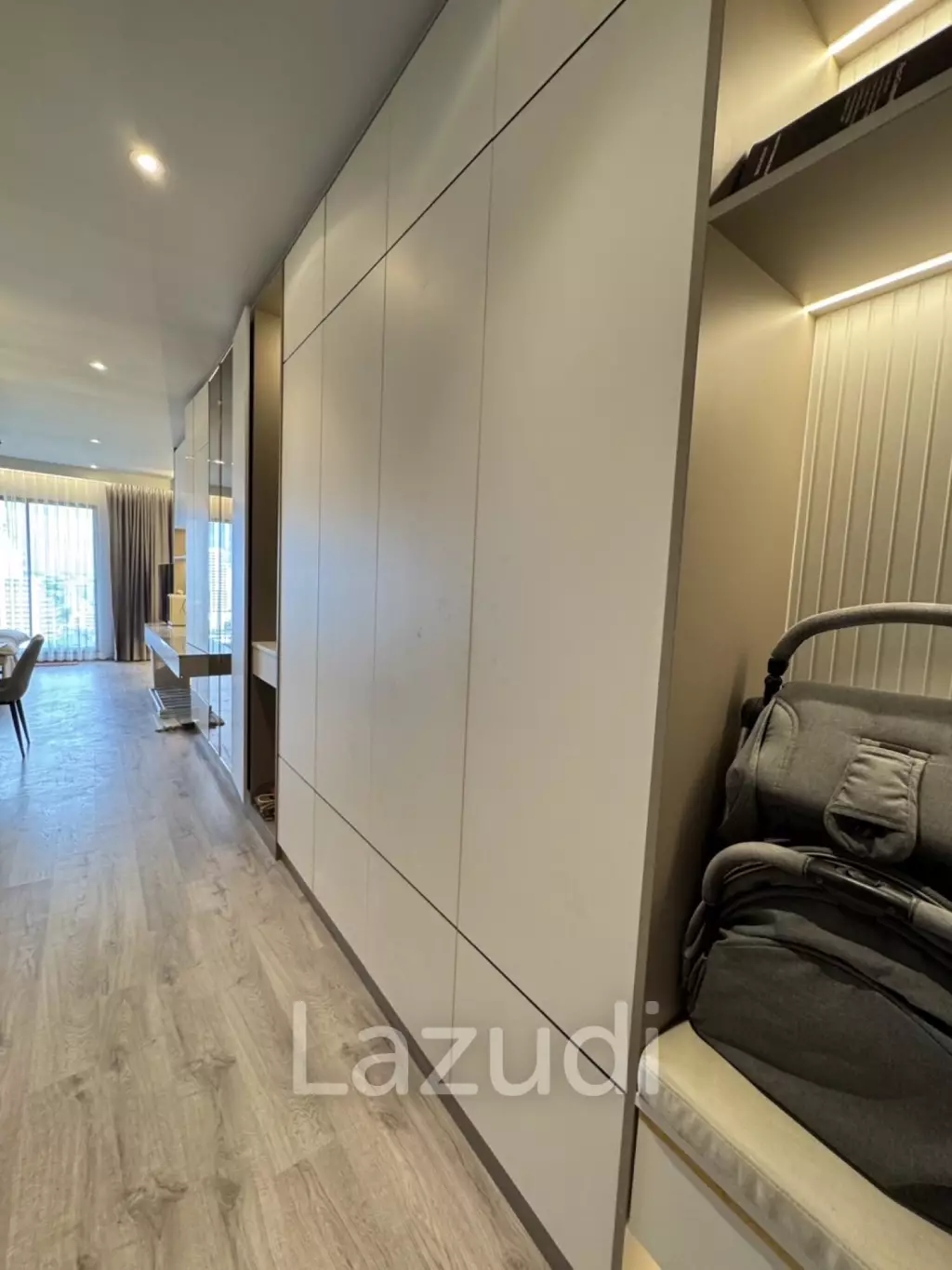2 Bed 2 Bath 85 SQ.M RHYTHM Ekkamai Estate