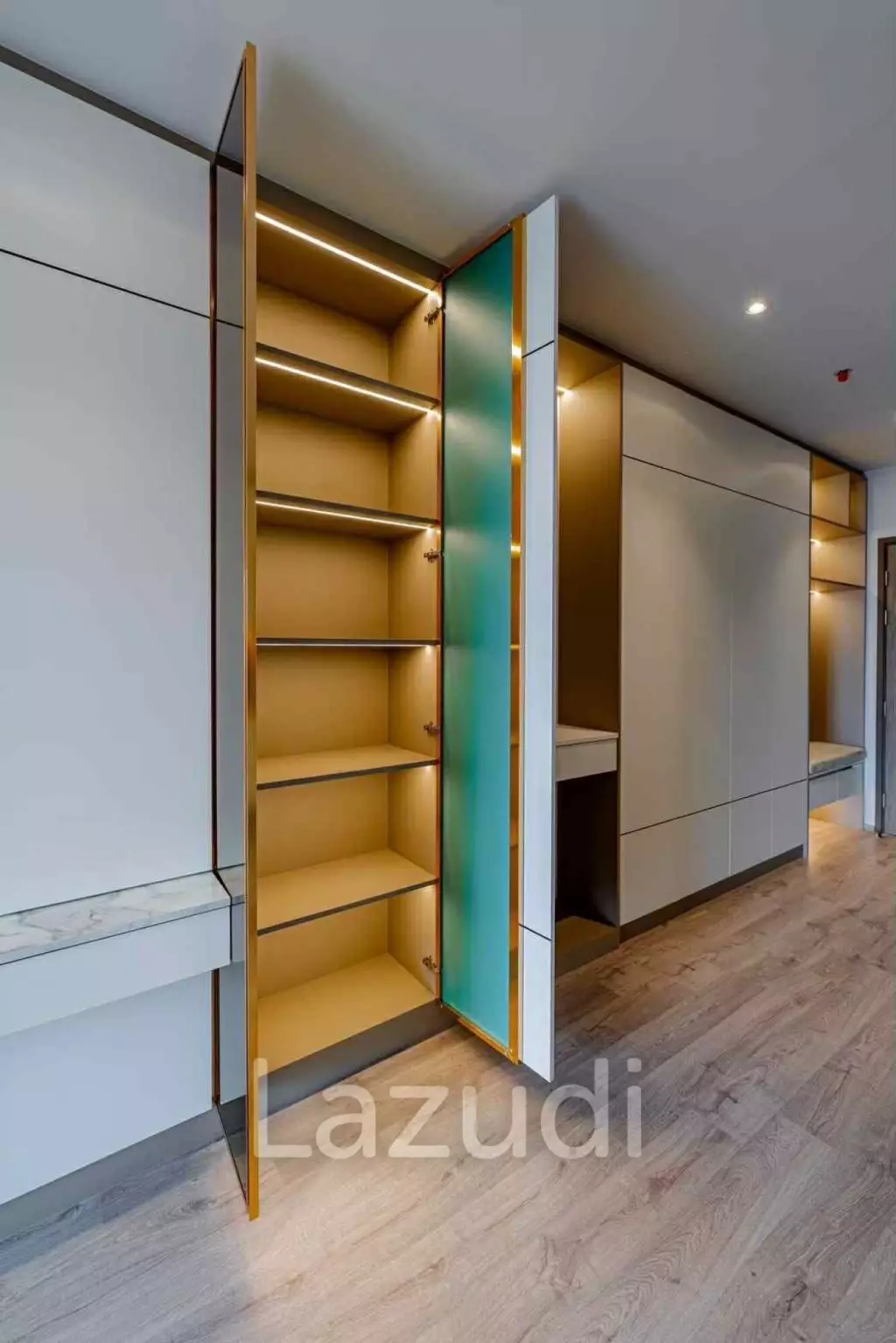2 Bed 2 Bath 85 SQ.M RHYTHM Ekkamai Estate