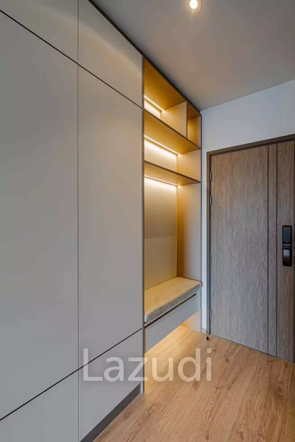 2 Bed 2 Bath 85 SQ.M RHYTHM Ekkamai Estate