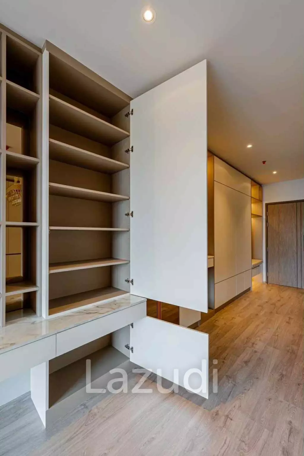 2 Bed 2 Bath 85 SQ.M RHYTHM Ekkamai Estate