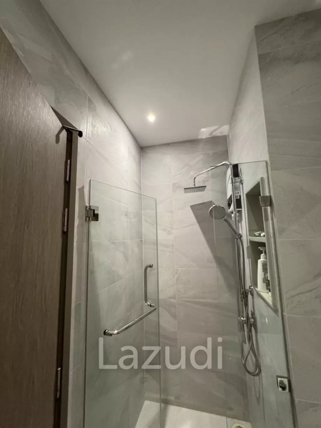 2 Bed 2 Bath 85 SQ.M RHYTHM Ekkamai Estate