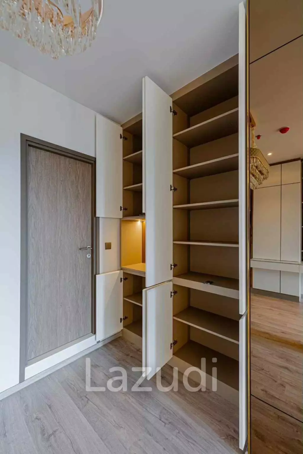2 Bed 2 Bath 85 SQ.M RHYTHM Ekkamai Estate