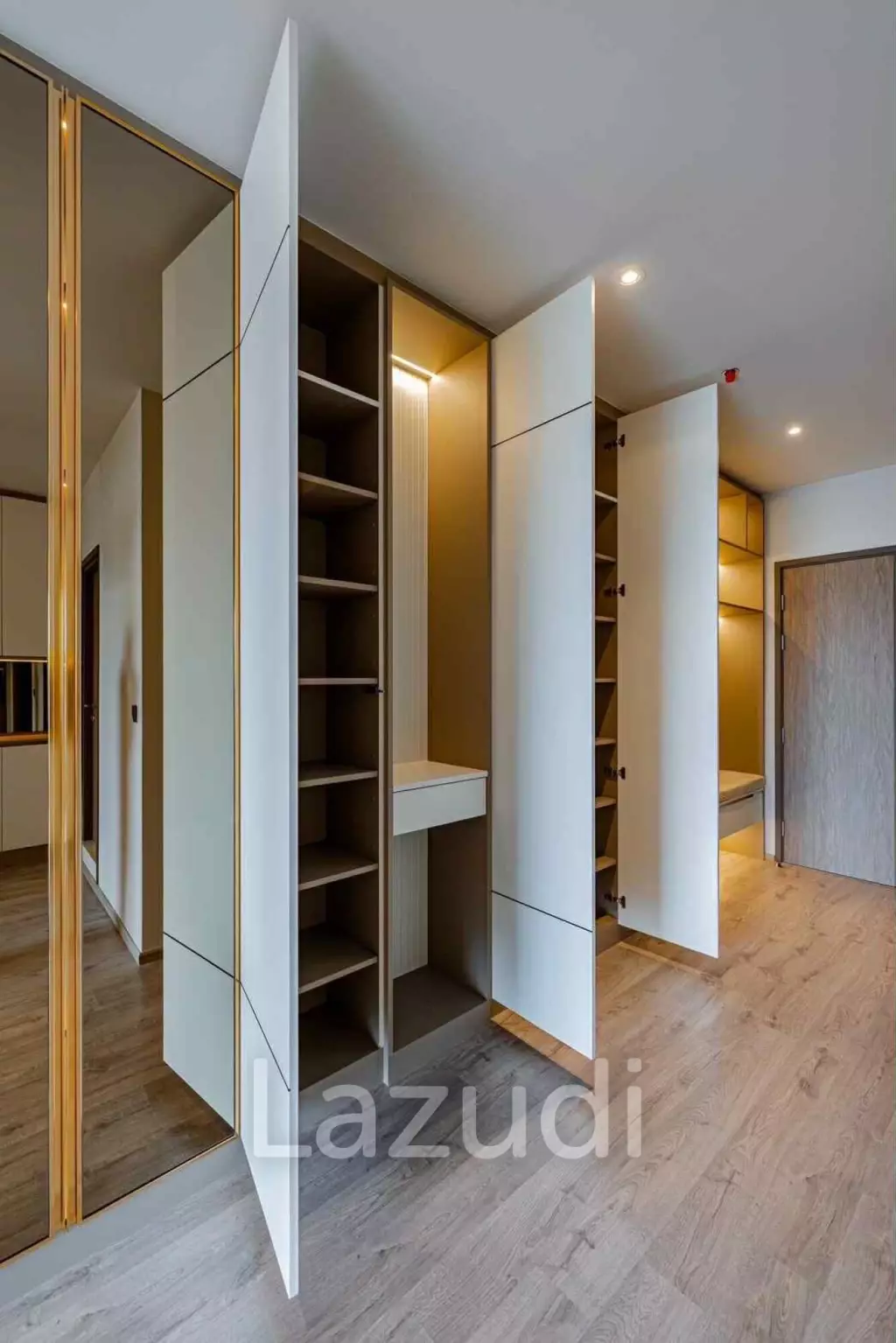 2 Bed 2 Bath 85 SQ.M RHYTHM Ekkamai Estate