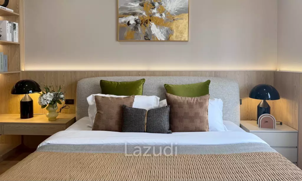 4 Bedrooms 6 Bathrooms 375 SQ.M. Luxury Vista Villa Pattaya