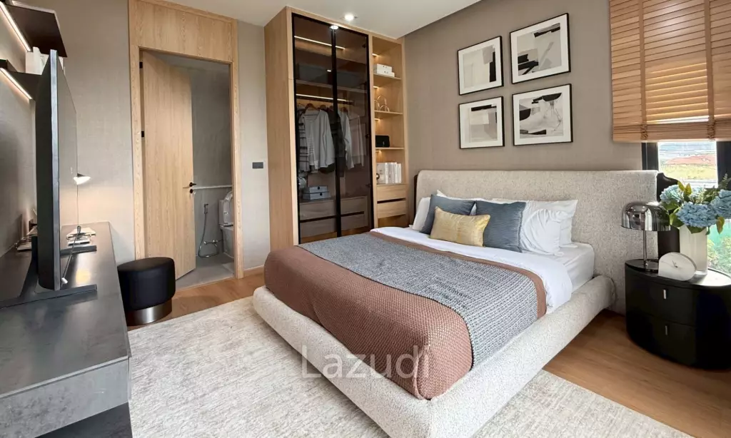 4 Bedrooms 6 Bathrooms 375 SQ.M. Luxury Vista Villa Pattaya