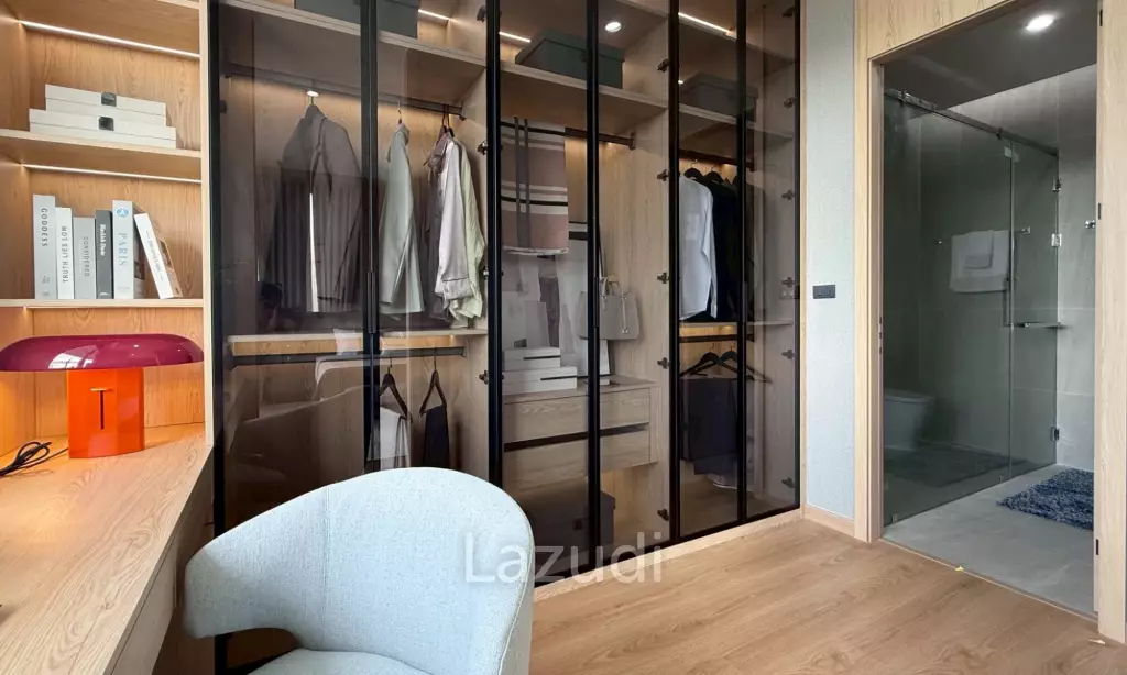 4 Bedrooms 6 Bathrooms 375 SQ.M. Luxury Vista Villa Pattaya