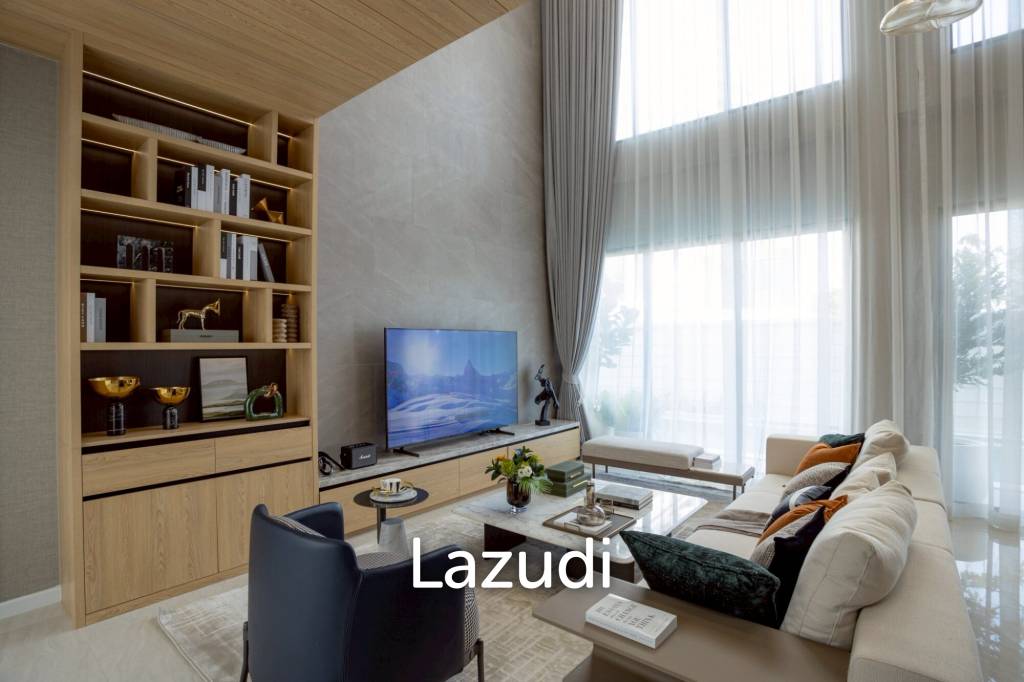 4 Bedrooms 6 Bathrooms 425 SQ.M. Luxury Vista Villa Pattaya