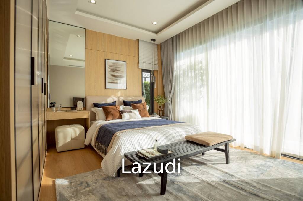 4 Bedrooms 6 Bathrooms 425 SQ.M. Luxury Vista Villa Pattaya