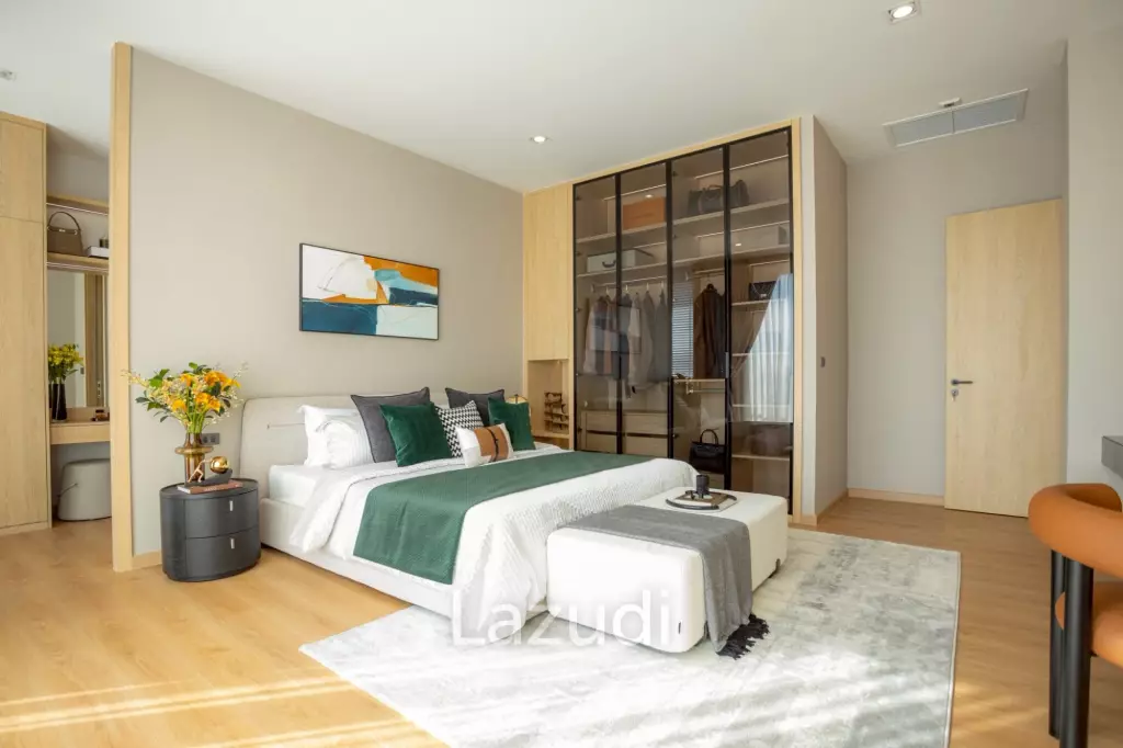 4 Bedrooms 6 Bathrooms 425 SQ.M. Luxury Vista Villa Pattaya