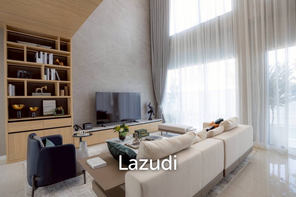 4 Bedrooms 6 Bathrooms 425 SQ.M. Luxury Vista Villa Pattaya