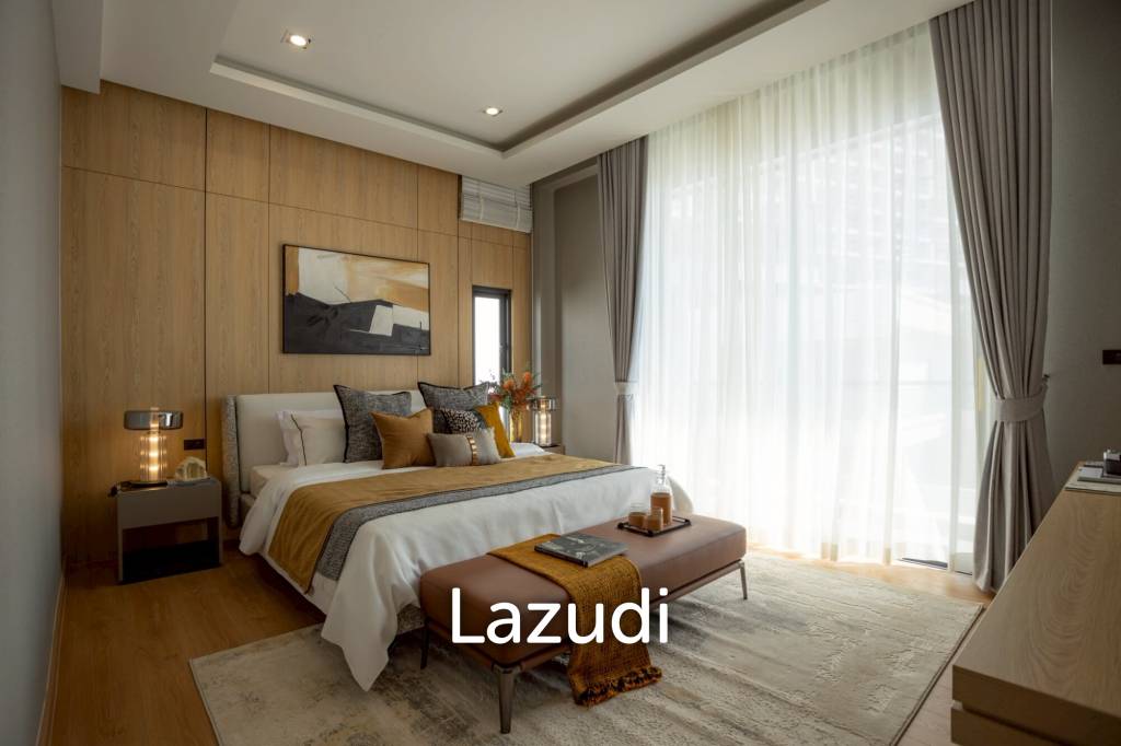 4 Bedrooms 6 Bathrooms 425 SQ.M. Luxury Vista Villa Pattaya