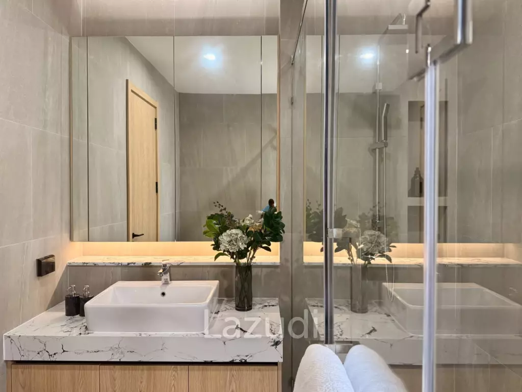 4 Bedrooms 6 Bathrooms 402 SQ.M. Luxury Vista Villa Pattaya