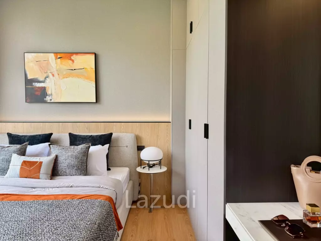 4 Bedrooms 6 Bathrooms 402 SQ.M. Luxury Vista Villa Pattaya