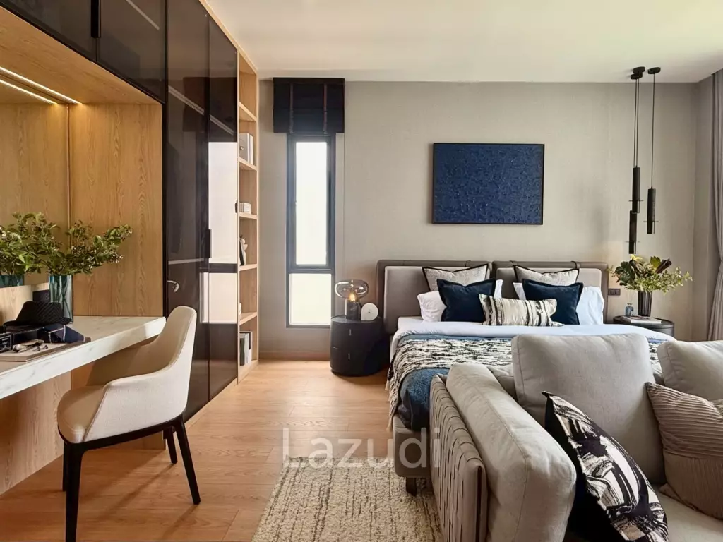 4 Bedrooms 6 Bathrooms 402 SQ.M. Luxury Vista Villa Pattaya