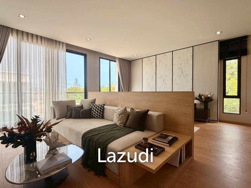 4 Bedrooms 6 Bathrooms 402 SQ.M. Luxury Vista Villa Pattaya